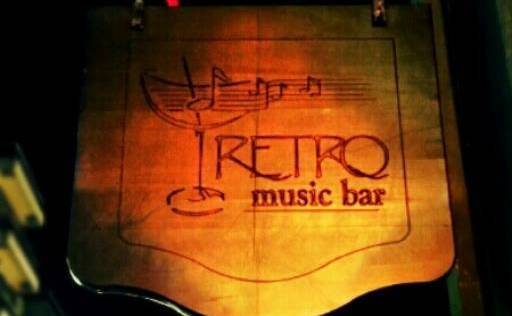 Retro Music Bar
