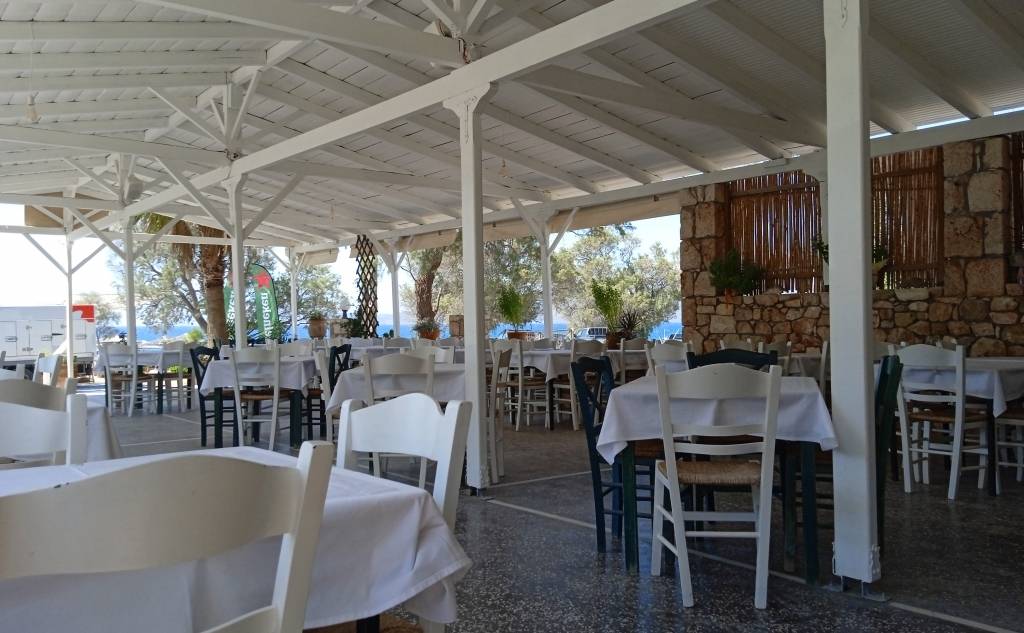 Ammos Mavrovouni Restaurant