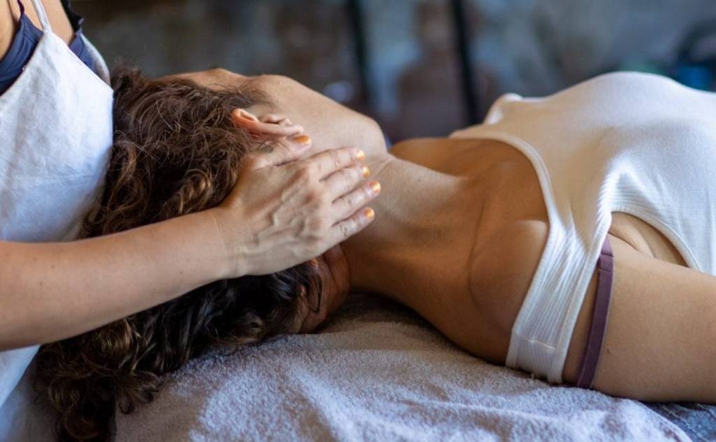 Vamvakou Revival-Massage sessions