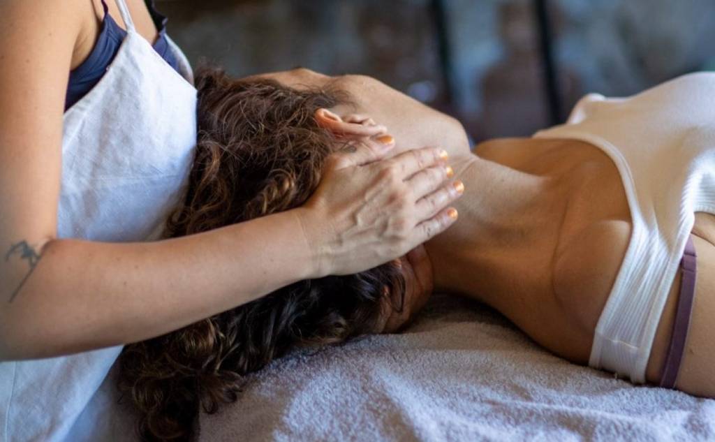 Vamvakou Revival-Massage sessions