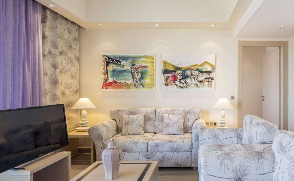 Princess Kyniska Suites-Ξενοδοχείο