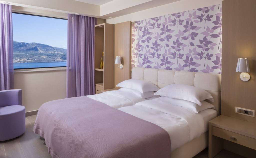 Princess Kyniska Suites-Ξενοδοχείο