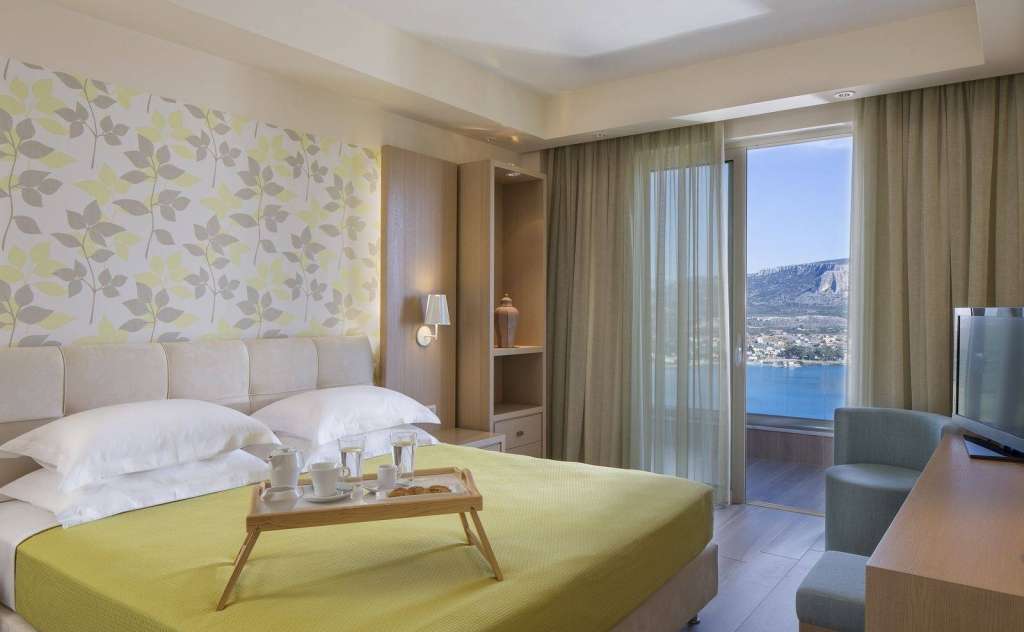 Princess Kyniska Suites-Ξενοδοχείο