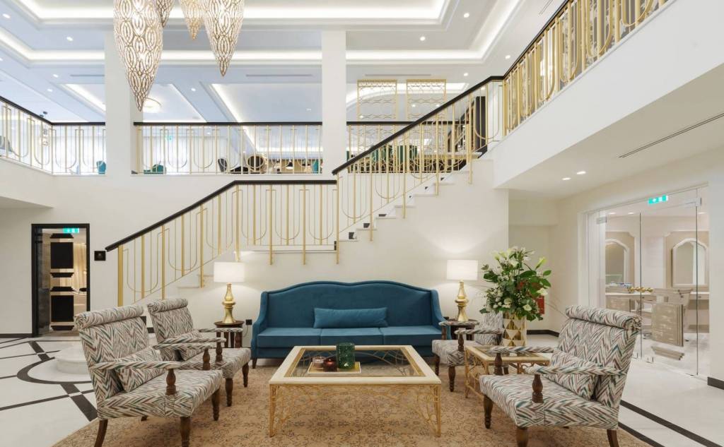 Kyniska Palace Hotel