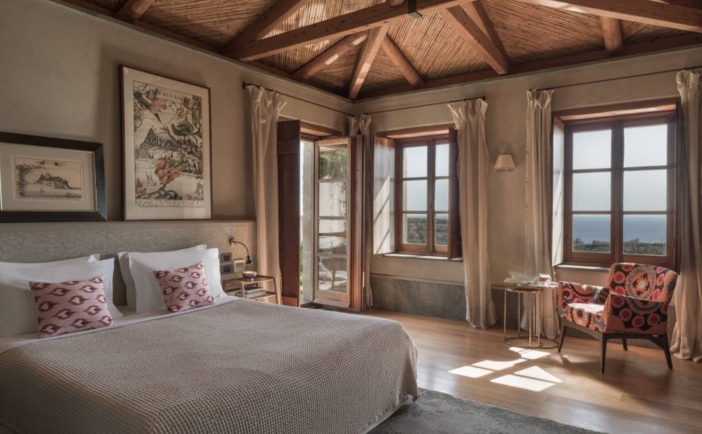 Kinsterna Hotel-Ξενοδοχείο