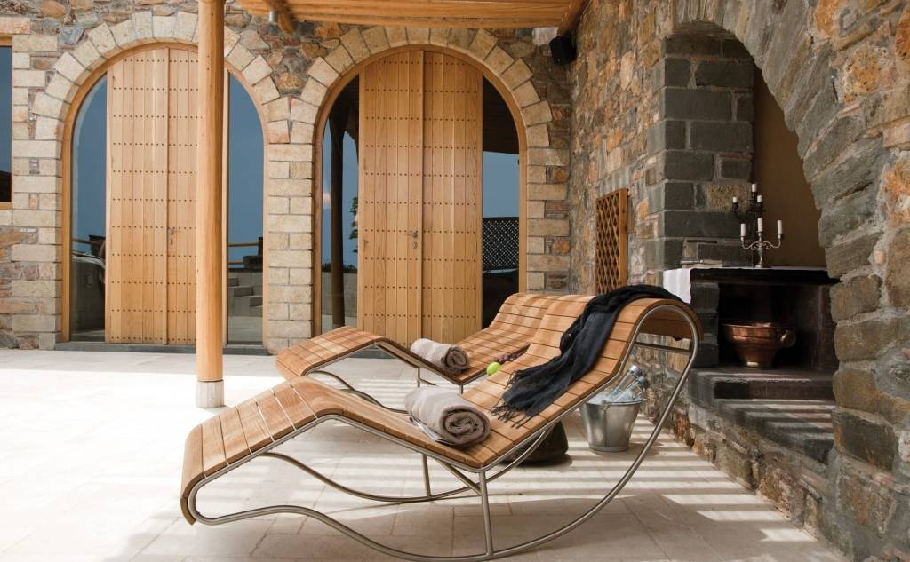 Kinsterna Hotel-Ξενοδοχείο