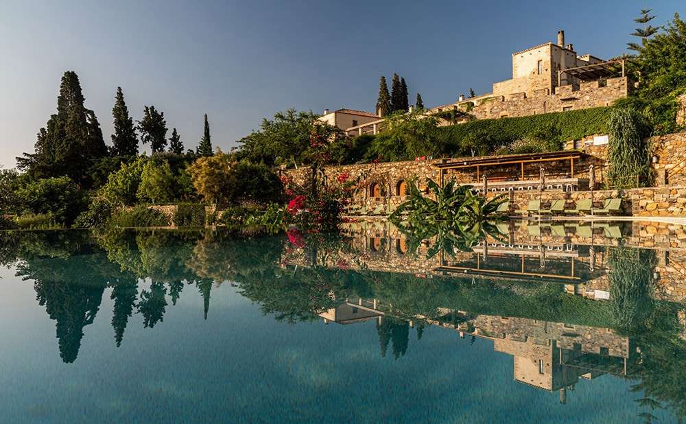 Kinsterna Hotel-Ξενοδοχείο