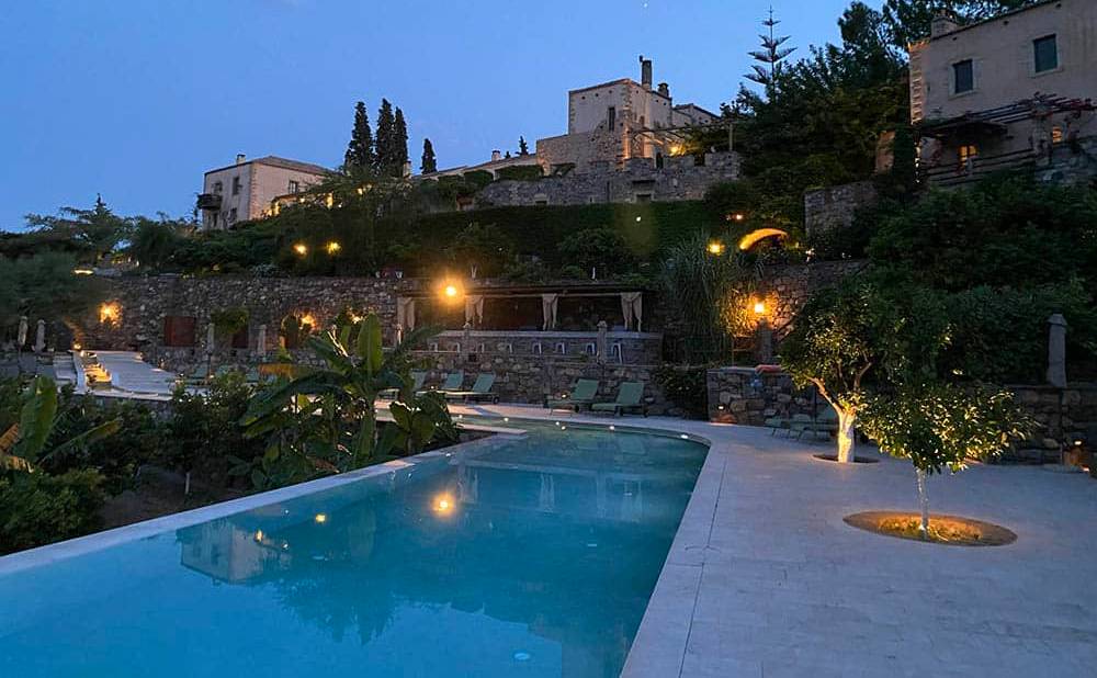 Kinsterna Hotel-Ξενοδοχείο