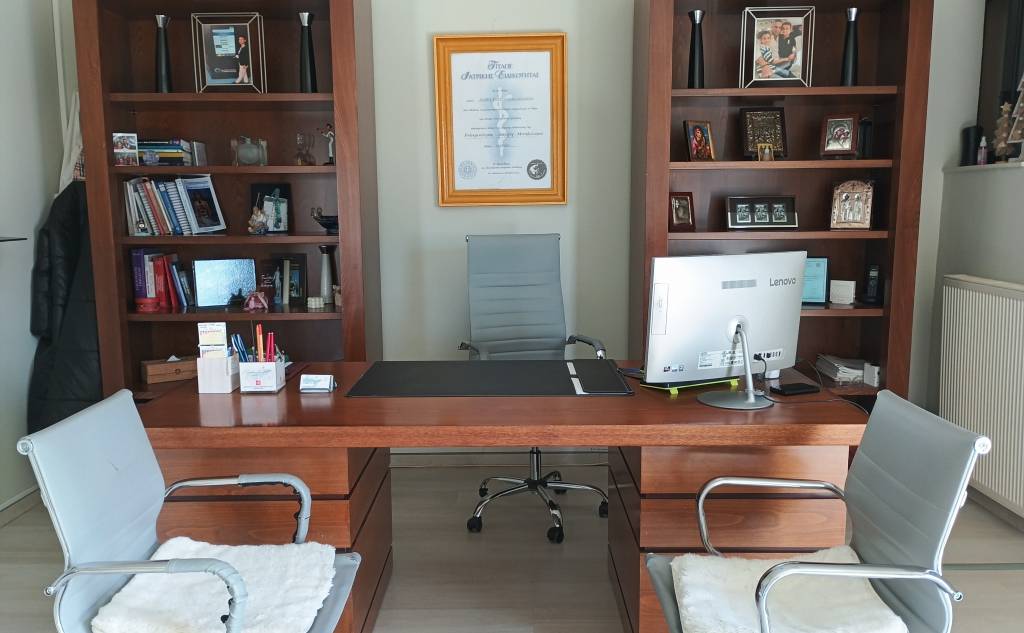 Γιάτρα Χριστιάνα-Ενδοκρινολόγος