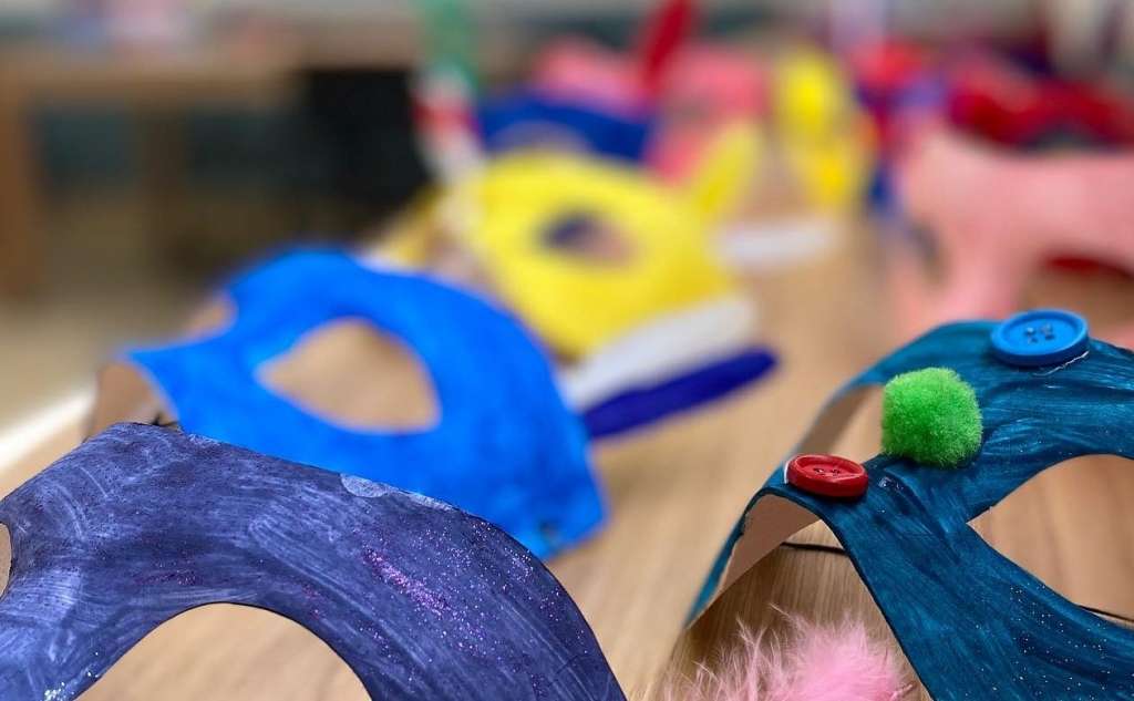 Vamvakou Revival-Μασκο-μασκαρέματα