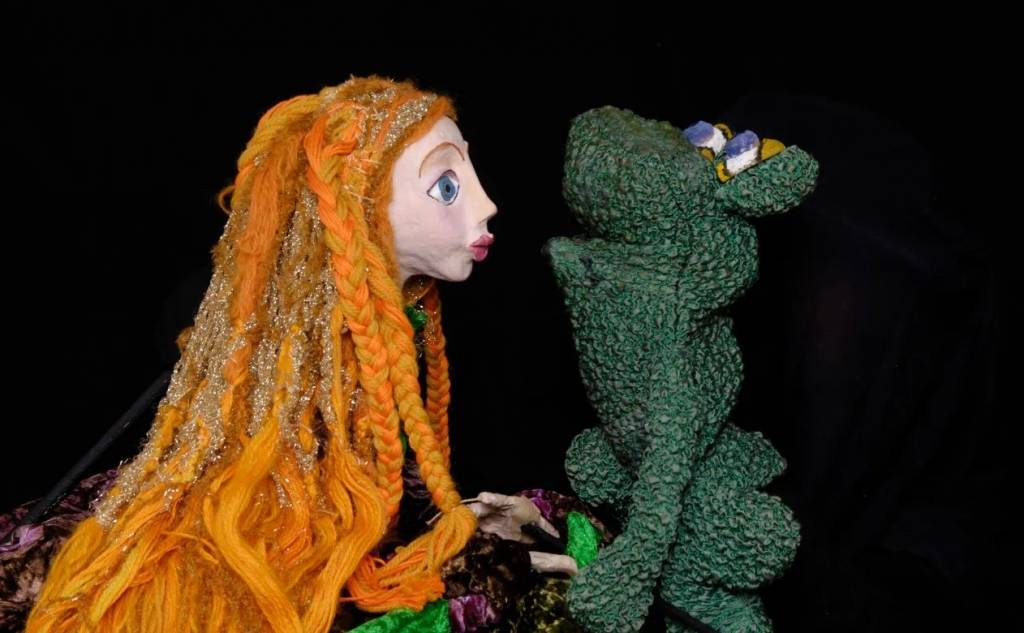 Vamvakou Revival-Η Ροζελίνα και ο πρίγκιπας Βάτραχος