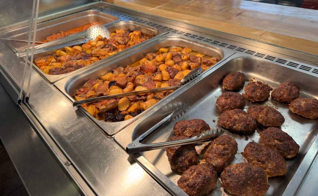 Pleonektima Homemade food & Coffee-Εστιατόριο & Cafe