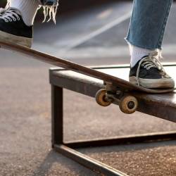 Vamvakou Revival-Skateboard